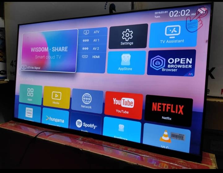 Samsung Smart TV (50 inch)